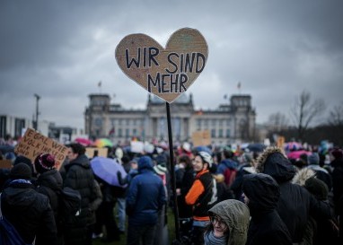 Wie ist man Pfarrerin oder Pfarrer in einer Hochburg von Rechtsradikalen? 