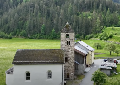 Die schönen Gotteshäuser und ihre Menschen von Martina bis Zernez in einer Videoserie: Tschlin