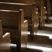 Immer weniger Menschen besuchen Gottesdienste und glauben an Gott. Freikirchen freuen sich trotzdem.