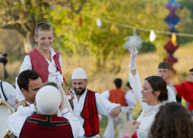 In «La beauté de l`âne» begibt sich die Regisseurin auf die Suche nach den Wurzeln ihres Vaters