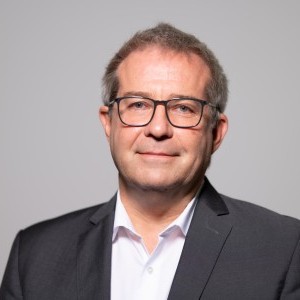 Experte für Entwicklungszusammenarbeit